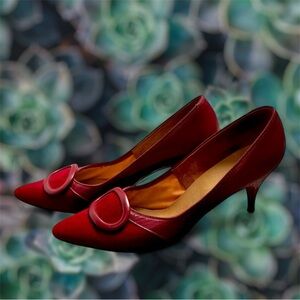 Vintage Red Mini Pumps🥀